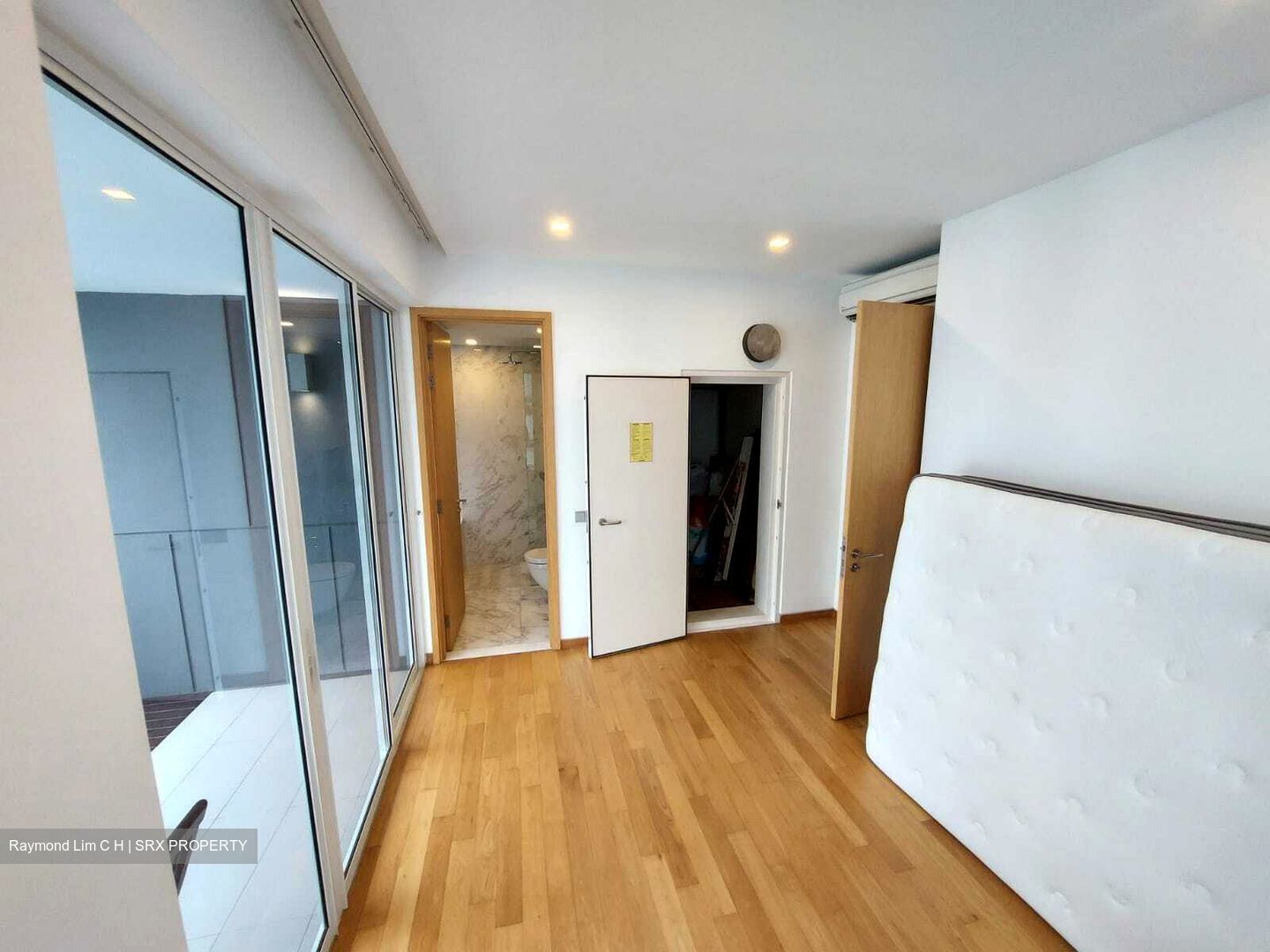 The Peak @ Cairnhill II (D9), Apartment #378379421